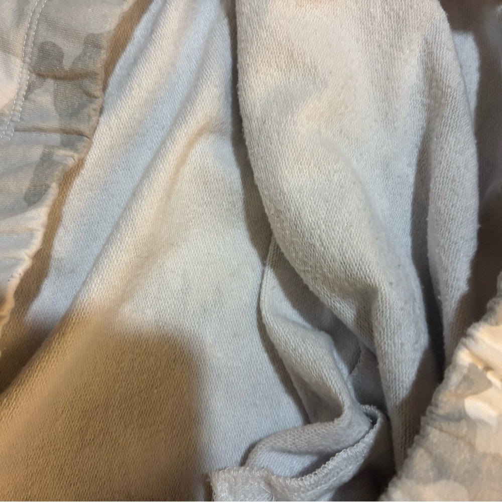 Avia Gray and White Camouflage Hoodie - Picture 7 of 8